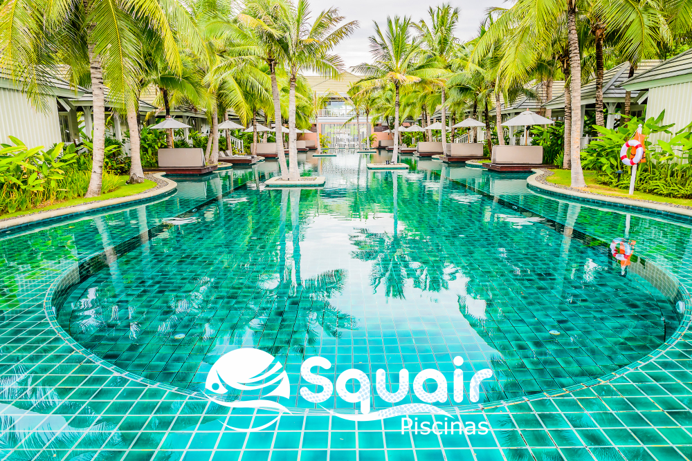 Como economizar dinheiro e prolongar a vida útil da sua piscina?